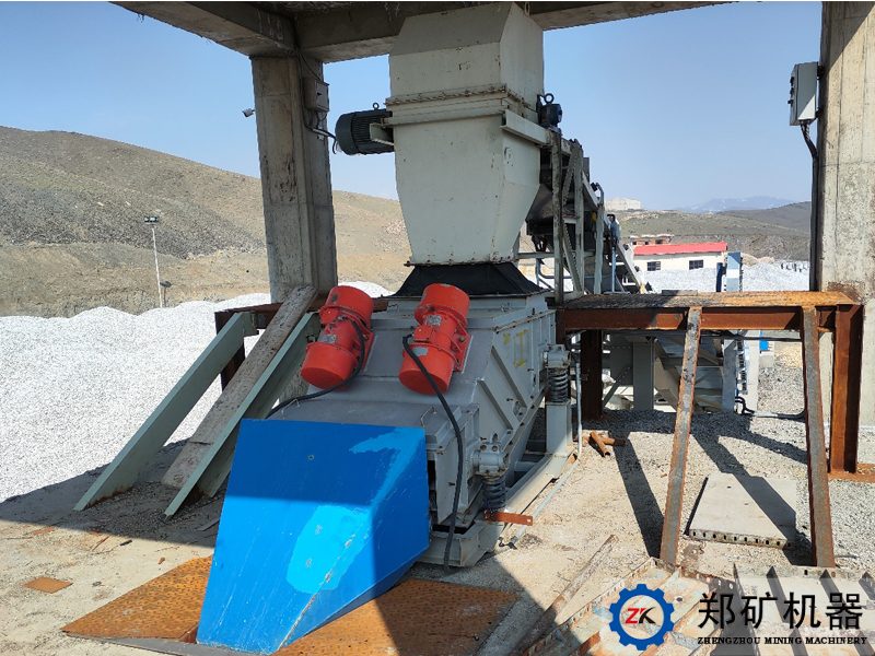 多層振動篩.jpg 多層振動篩.jpg